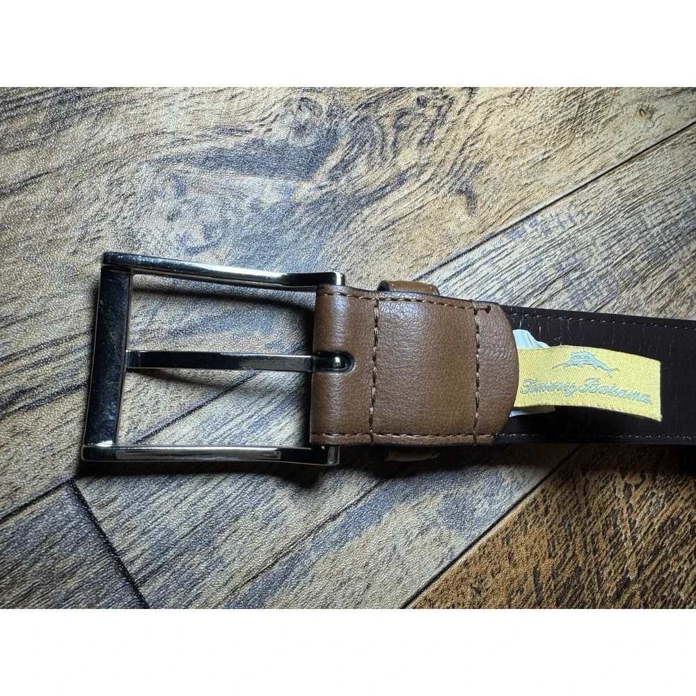 Tommy Bahama Brown Belt Sz S 30-32 Leather Lined Classic‎ Buckle